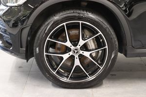 Mercedes GLC300 bild 9