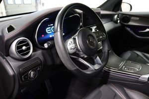Mercedes GLC300 bild 22