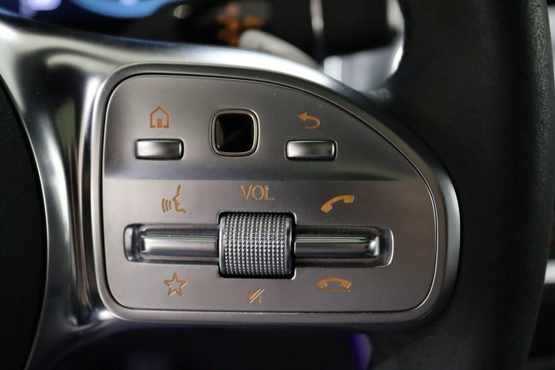 Mercedes GLC300 bild 21