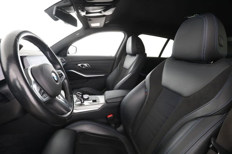 BMW 330 bild 11