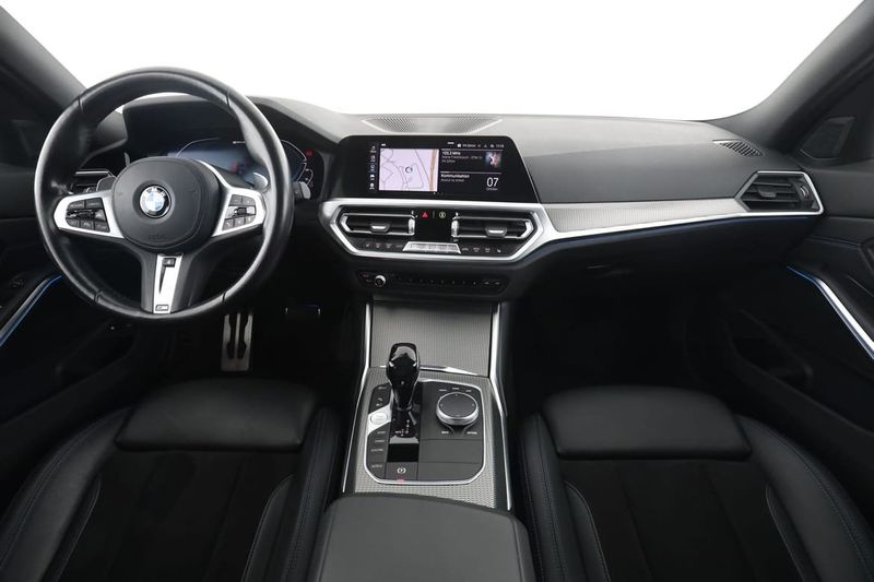 BMW 330 bild 13