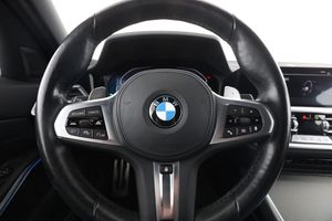 BMW 330 bild 19