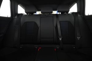 BMW 330 bild 16