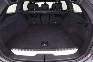 BMW 330 bild 18