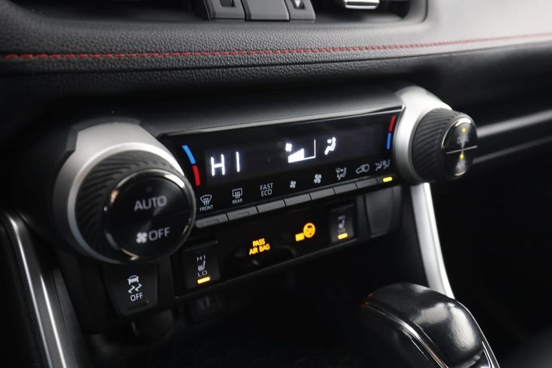 Toyota RAV4 bild 25