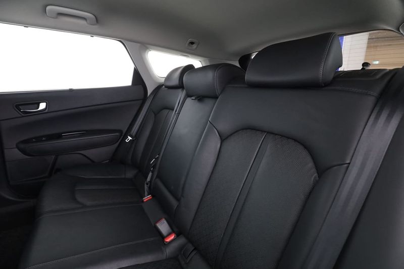 Kia Optima bild 15