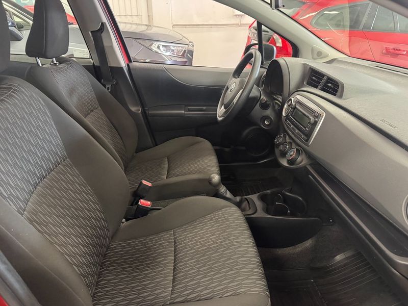 Toyota Yaris bild 17