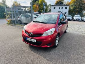 Toyota Yaris bild 2