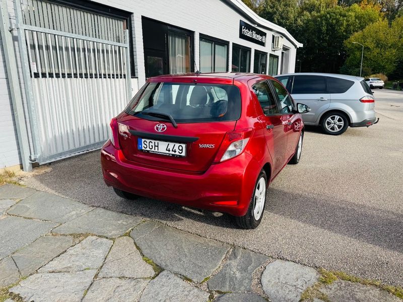 Toyota Yaris bild 3