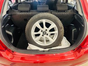 Toyota Yaris bild 12