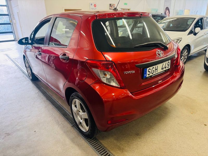 Toyota Yaris bild 16