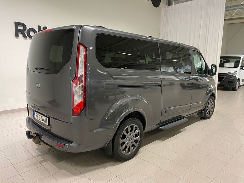 Ford Tourneo Custom bild 2