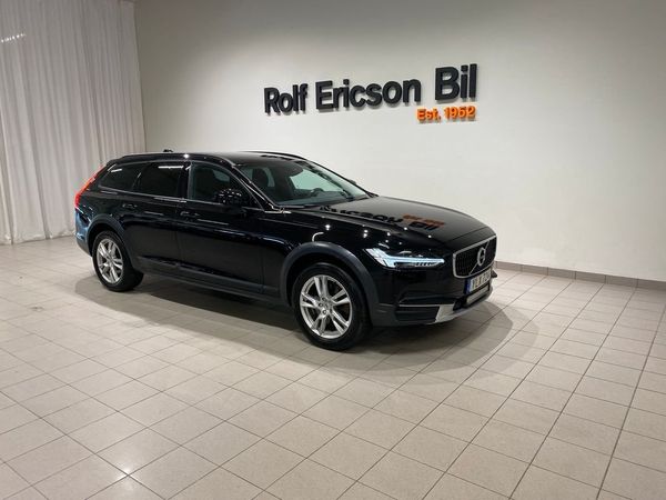 Volvo V90 Cross Country D4 AWD Business - 2018