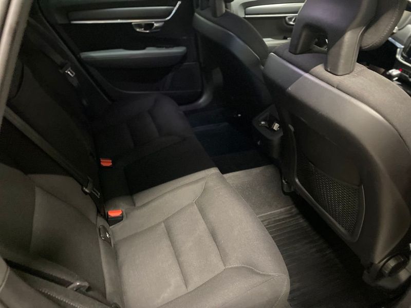 Volvo V90 bild 8