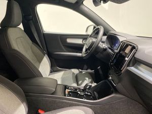 Volvo XC40 bild 8