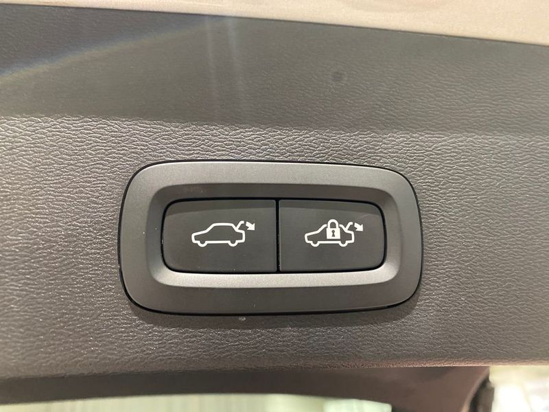 Volvo XC40 bild 6