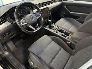 Volkswagen Passat bild 8