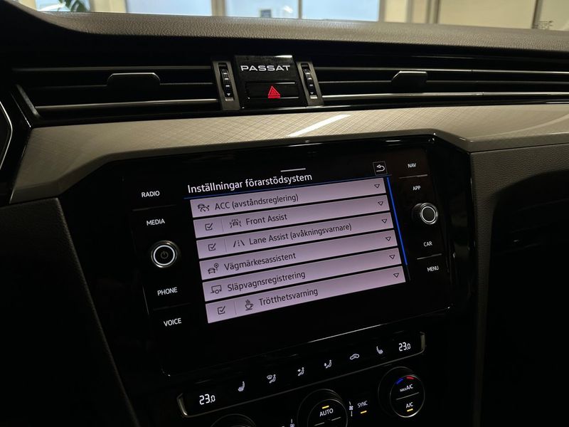 Volkswagen Passat bild 14
