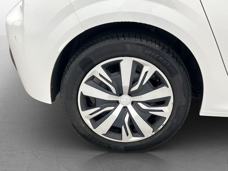 Peugeot 208 bild 23