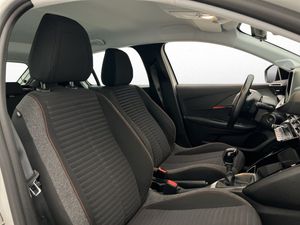 Peugeot 208 bild 18