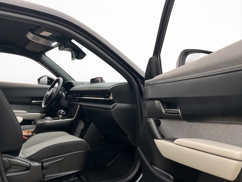 Mazda MX-30 bild 27