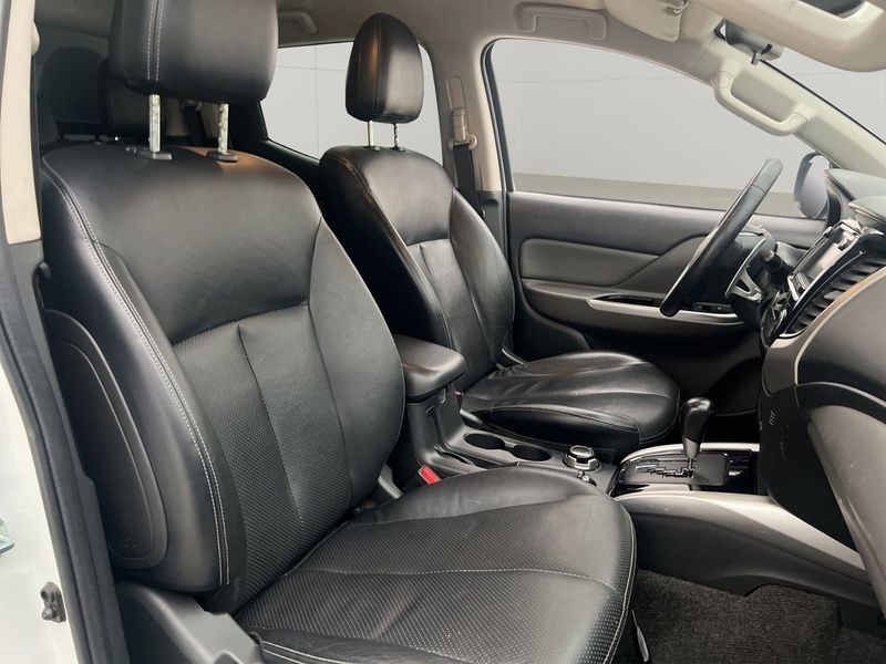 Mitsubishi L200 bild 23