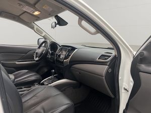 Mitsubishi L200 bild 24