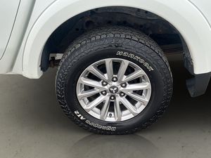 Mitsubishi L200 bild 26