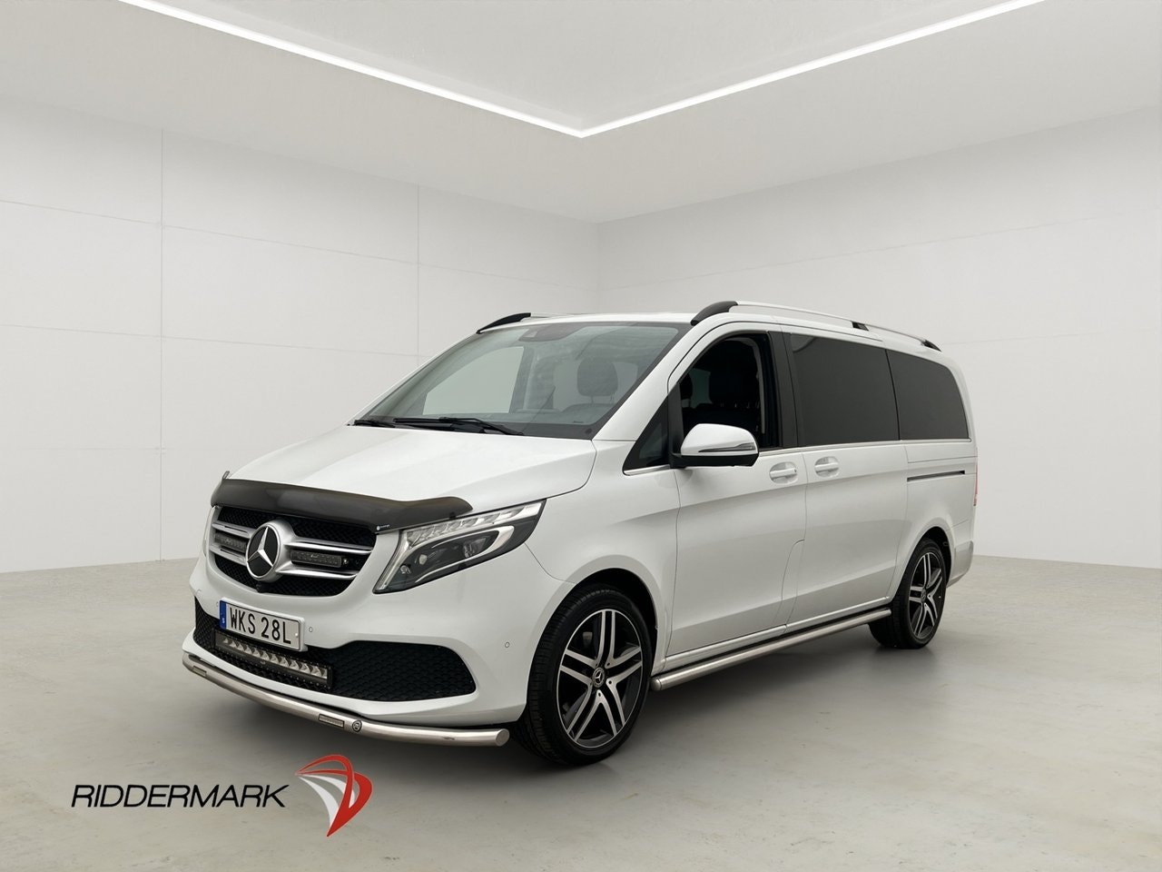 Mercedes V300