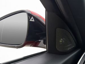 BMW 330 bild 15