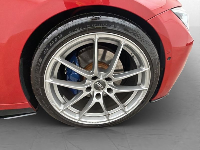 BMW 330 bild 36