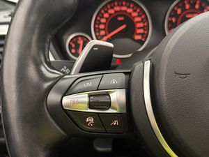 BMW 330 bild 18