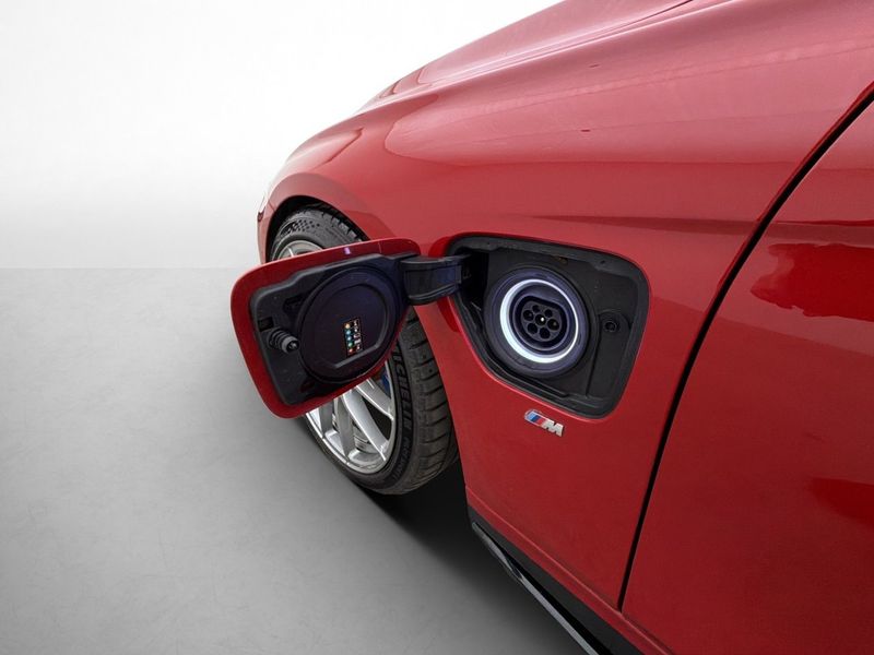 BMW 330 bild 34