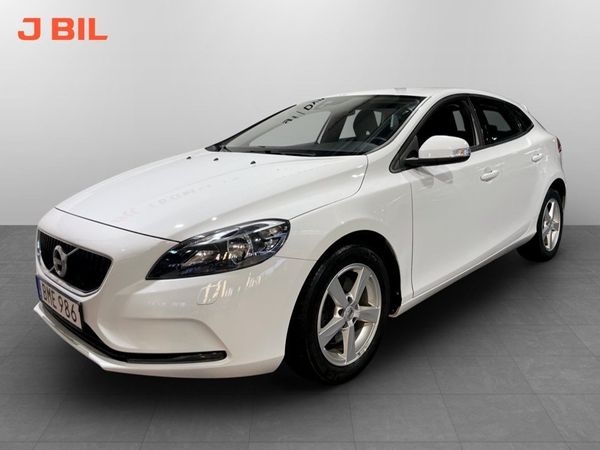 Volvo V40 Business T3 152hk P-SENSORER - 2018