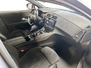 DS 7 Crossback bild 11