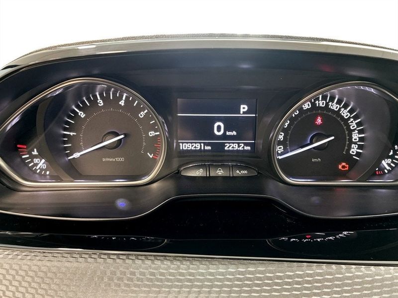 Peugeot 2008 bild 8