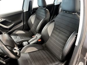 Peugeot 2008 bild 4