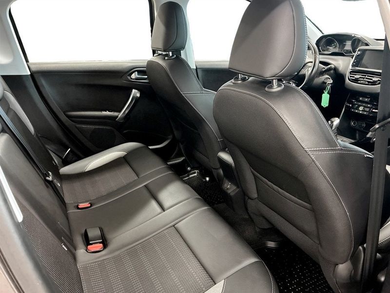 Peugeot 2008 bild 12