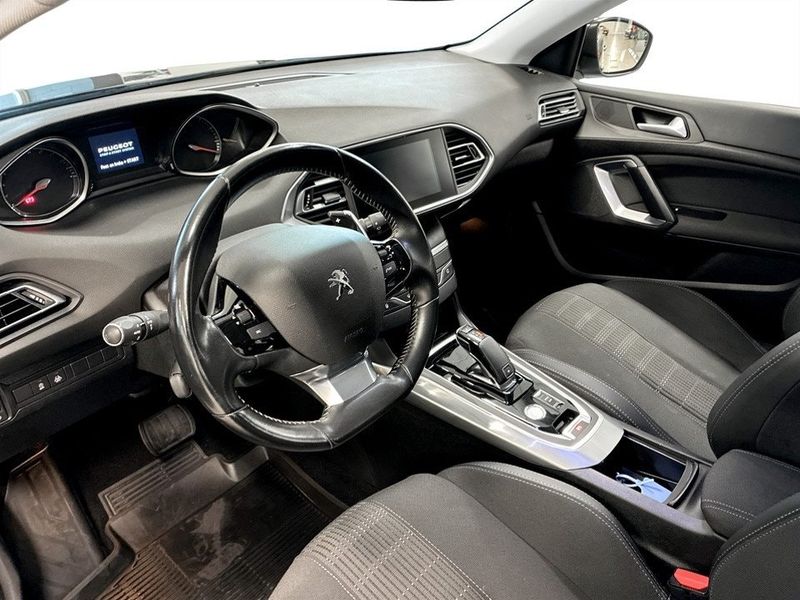 Peugeot 308 SW bild 5