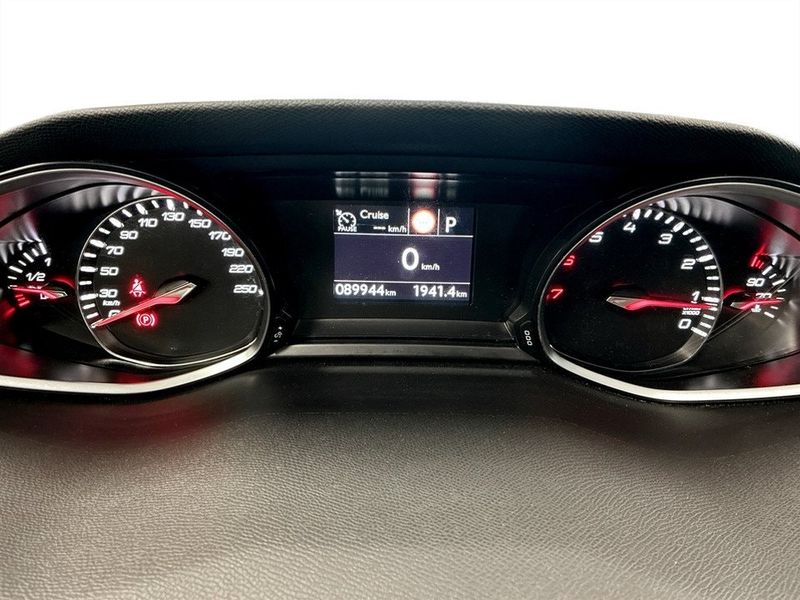 Peugeot 308 SW bild 8