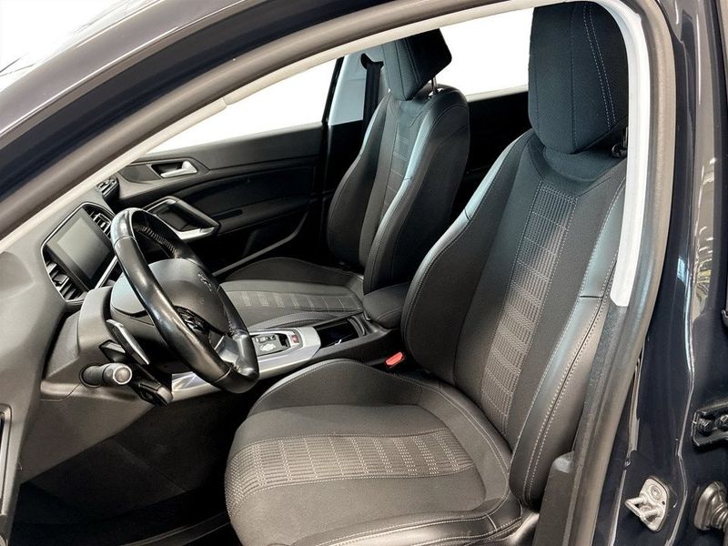 Peugeot 308 SW bild 4