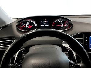 Peugeot 308 SW bild 7