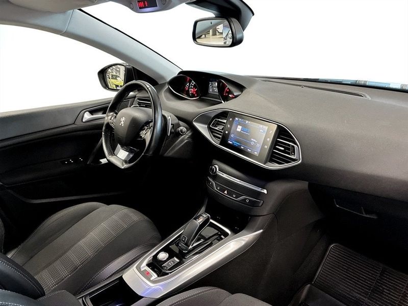 Peugeot 308 SW bild 12