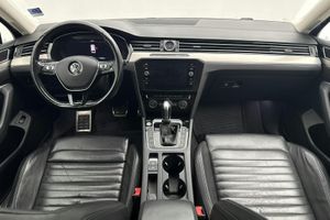 Volkswagen Passat bild 6