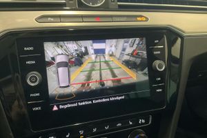 Volkswagen Passat bild 11