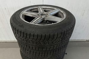 Mercedes GLC220 bild 16