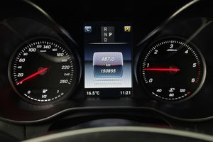 Mercedes GLC220 bild 10