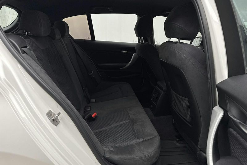 BMW 116 bild 8