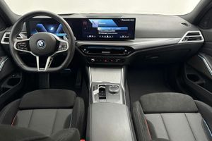 BMW 330 bild 6