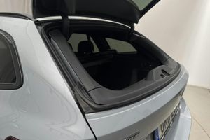 BMW 330 bild 19